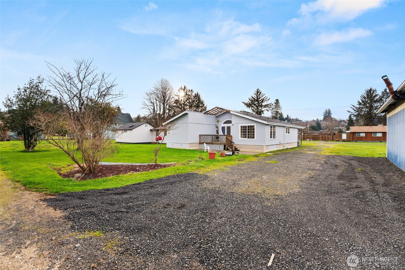 615 California Avenue , South Bend, WA 98586