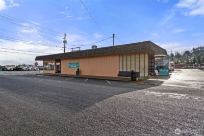 108 Central Avenue , South Bend, WA 98586 - Photo 2