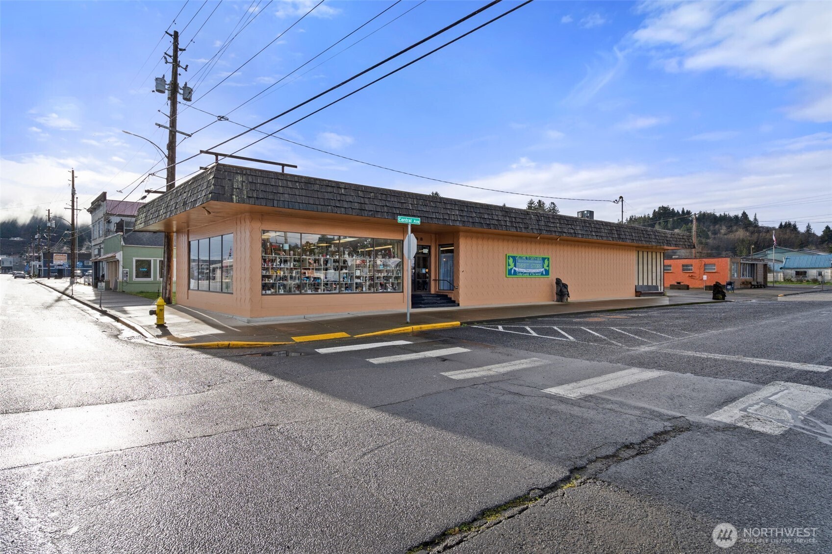 108 Central Avenue , South Bend, WA 98586