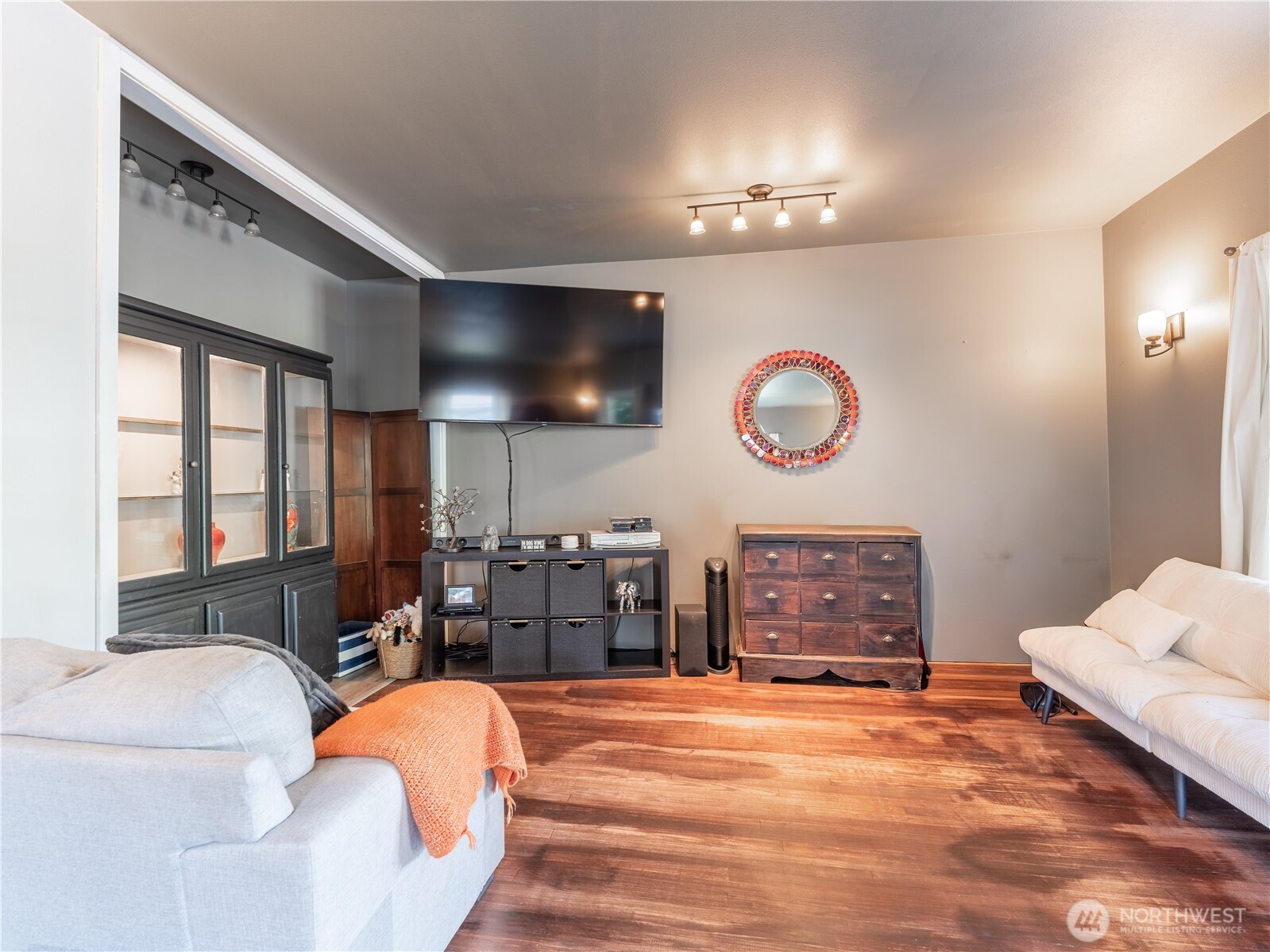 529 Douglas Street , Wenatchee, WA 98801