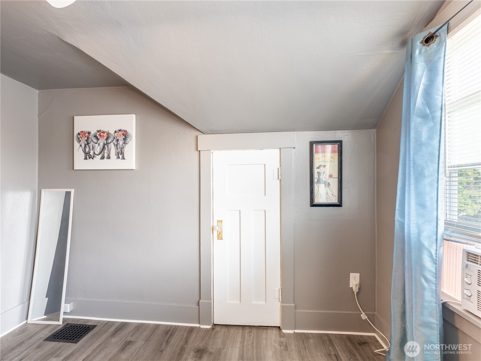 529 Douglas Street , Wenatchee, WA 98801