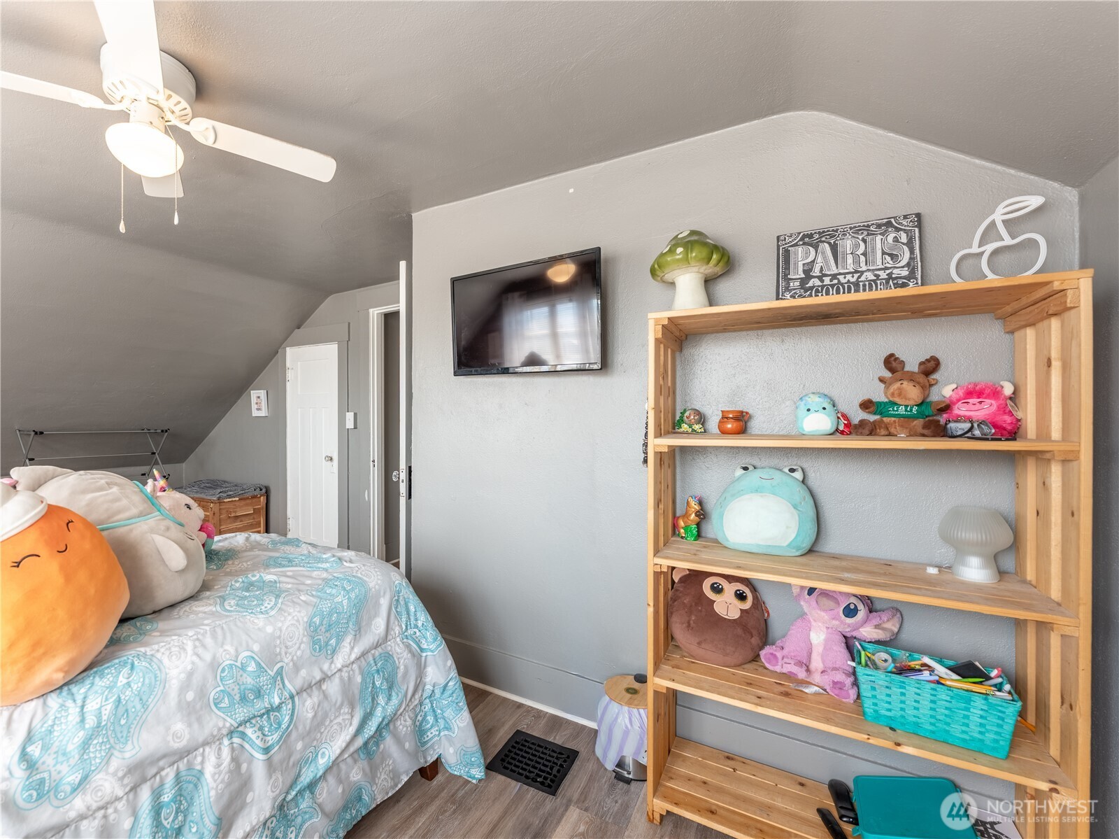 529 Douglas Street , Wenatchee, WA 98801