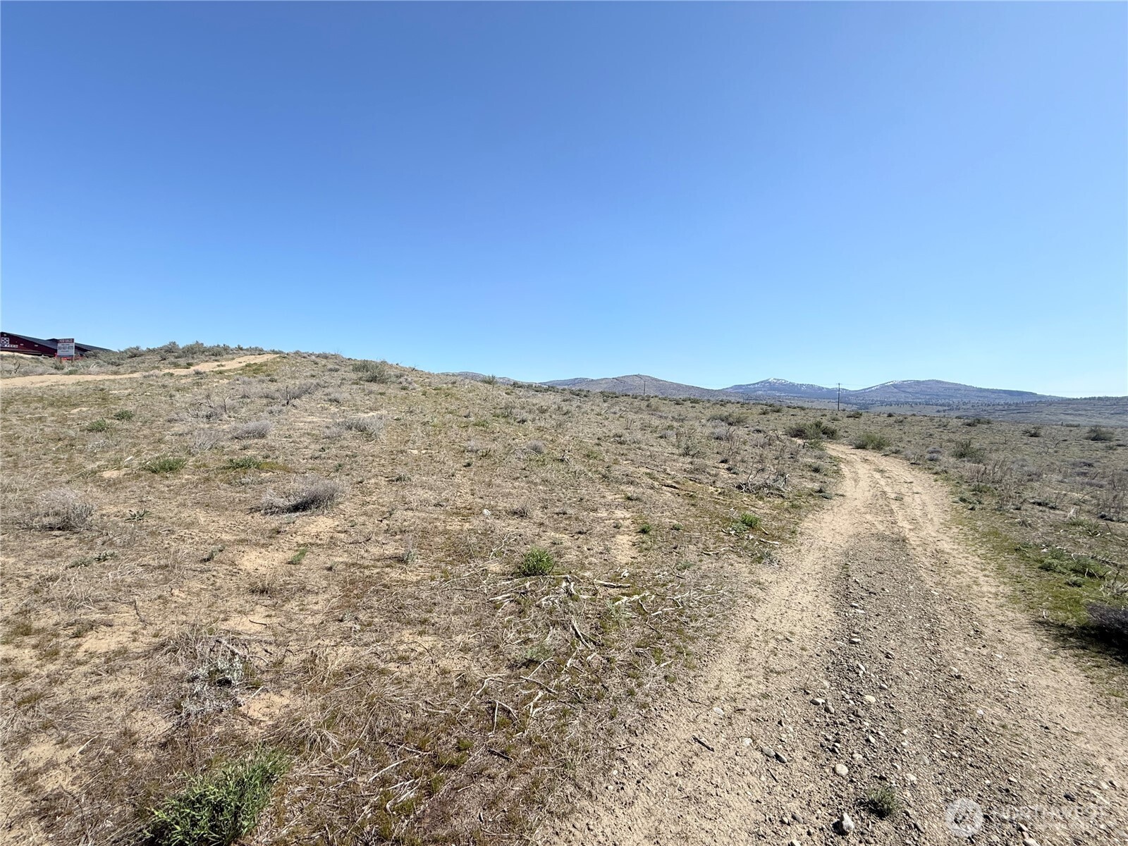 74 Highway 97 , Omak, WA 98841