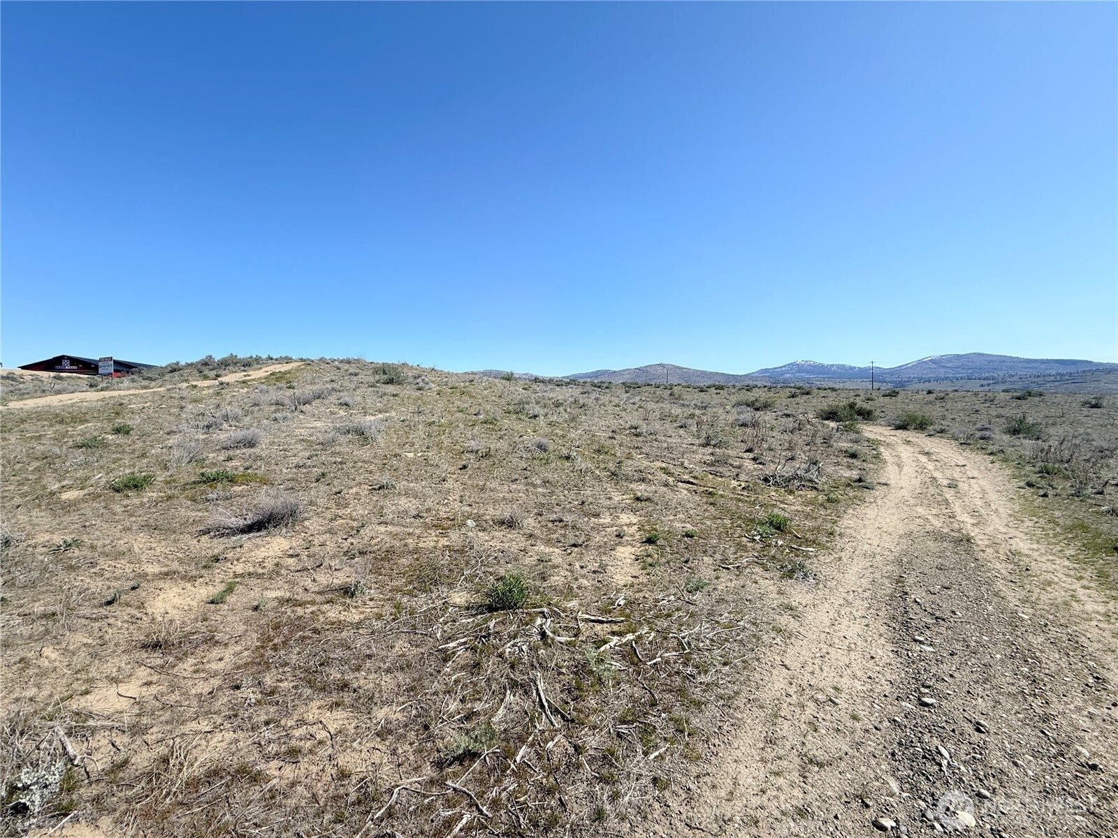 74 Highway 97 , Omak, WA 98841