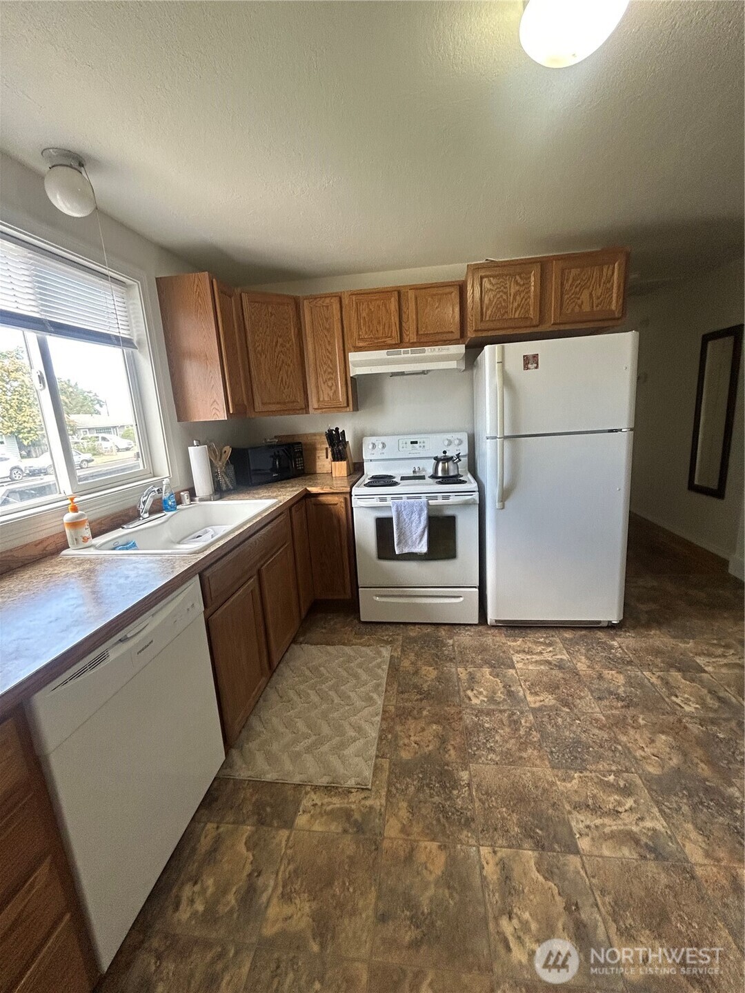 1431 W Sunset Drive , Moses Lake, WA 98837