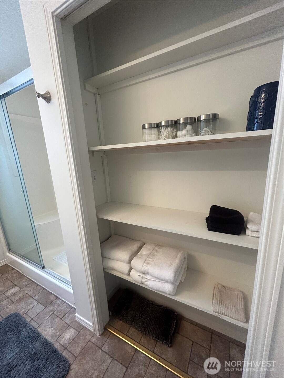 1431 W Sunset Drive , Moses Lake, WA 98837