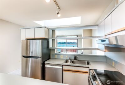 1425 Western Avenue #U403, Seattle, WA 98101 - Photo 21