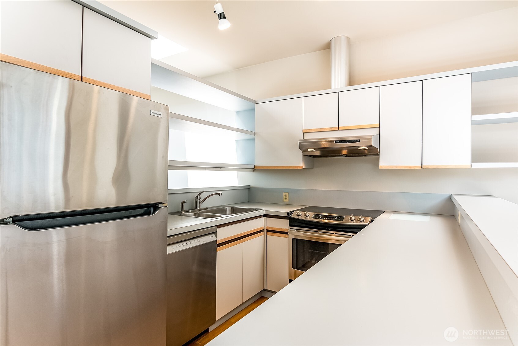 1425 Western Avenue #U403, Seattle, WA 98101