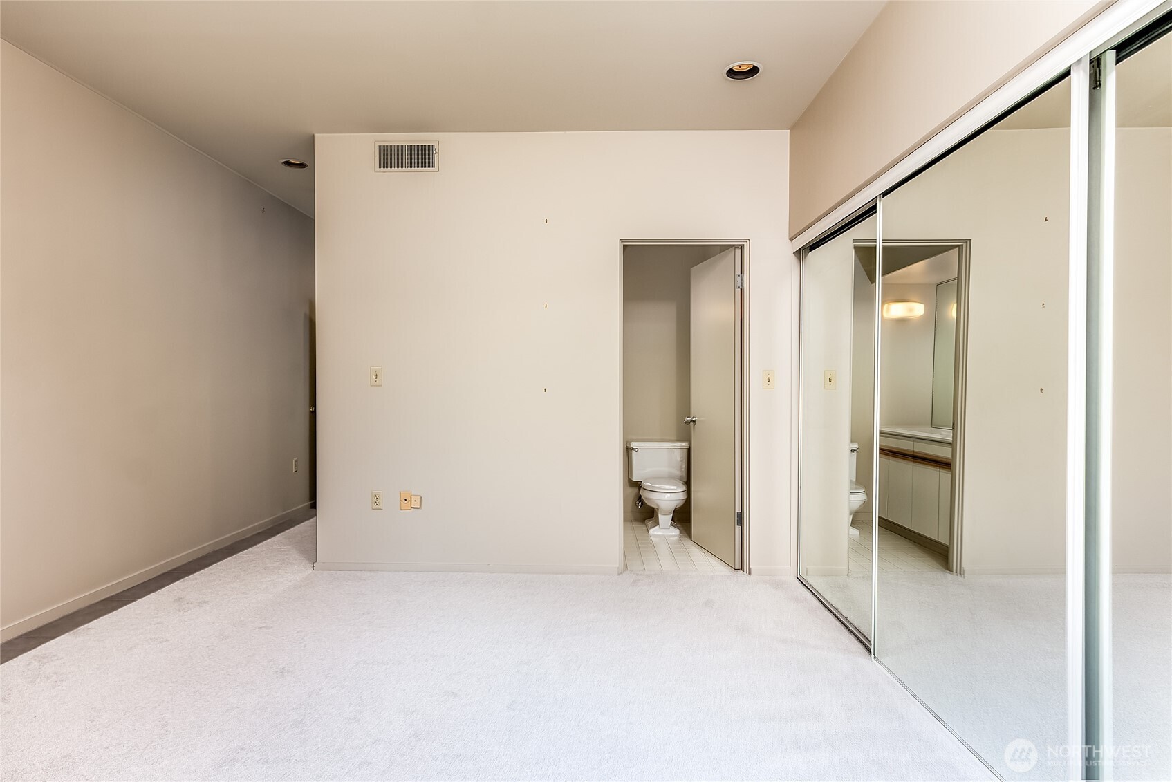 1425 Western Avenue #U403, Seattle, WA 98101