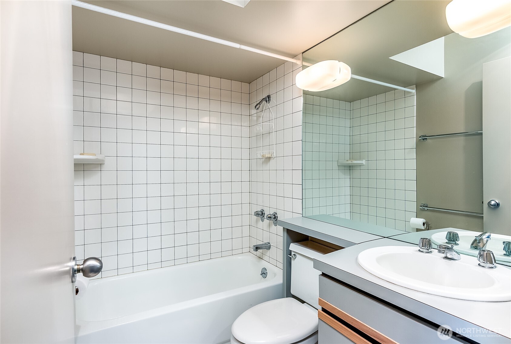 1425 Western Avenue #U403, Seattle, WA 98101