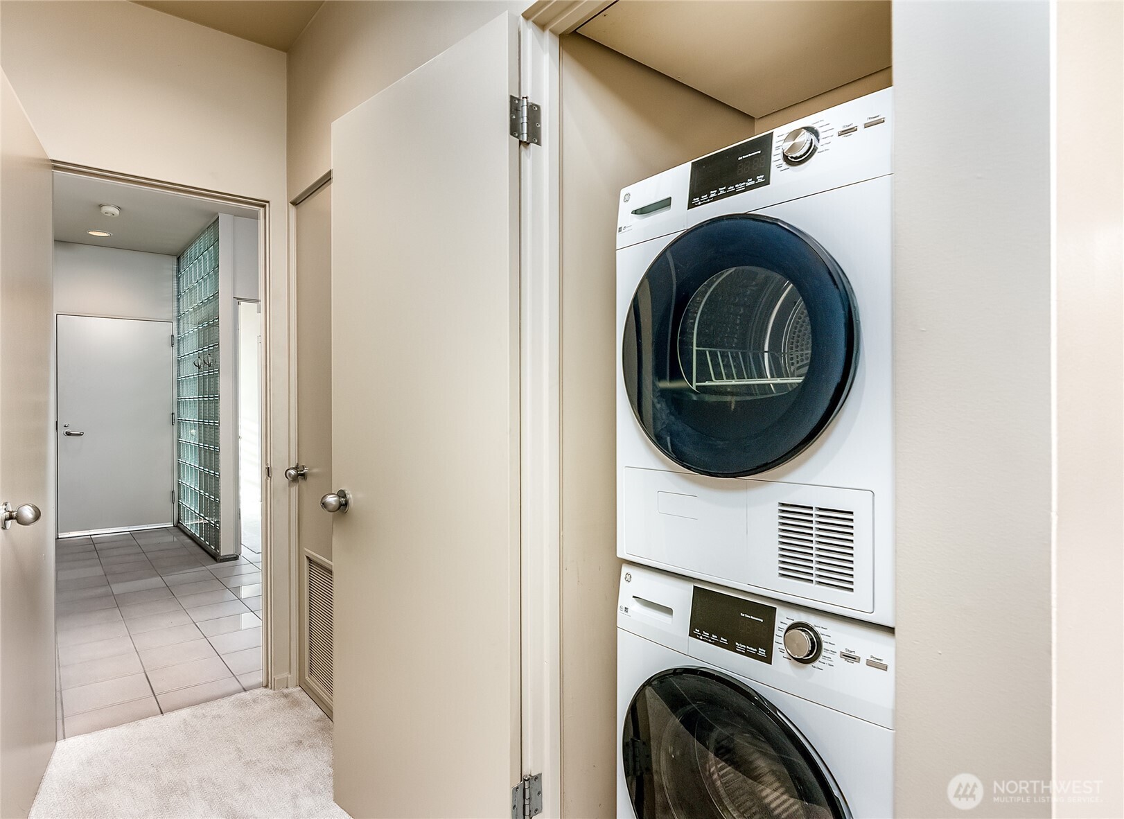 1425 Western Avenue #U403, Seattle, WA 98101