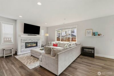 18612 135th Lane E, Bonney Lake, WA 98391 - Photo 2