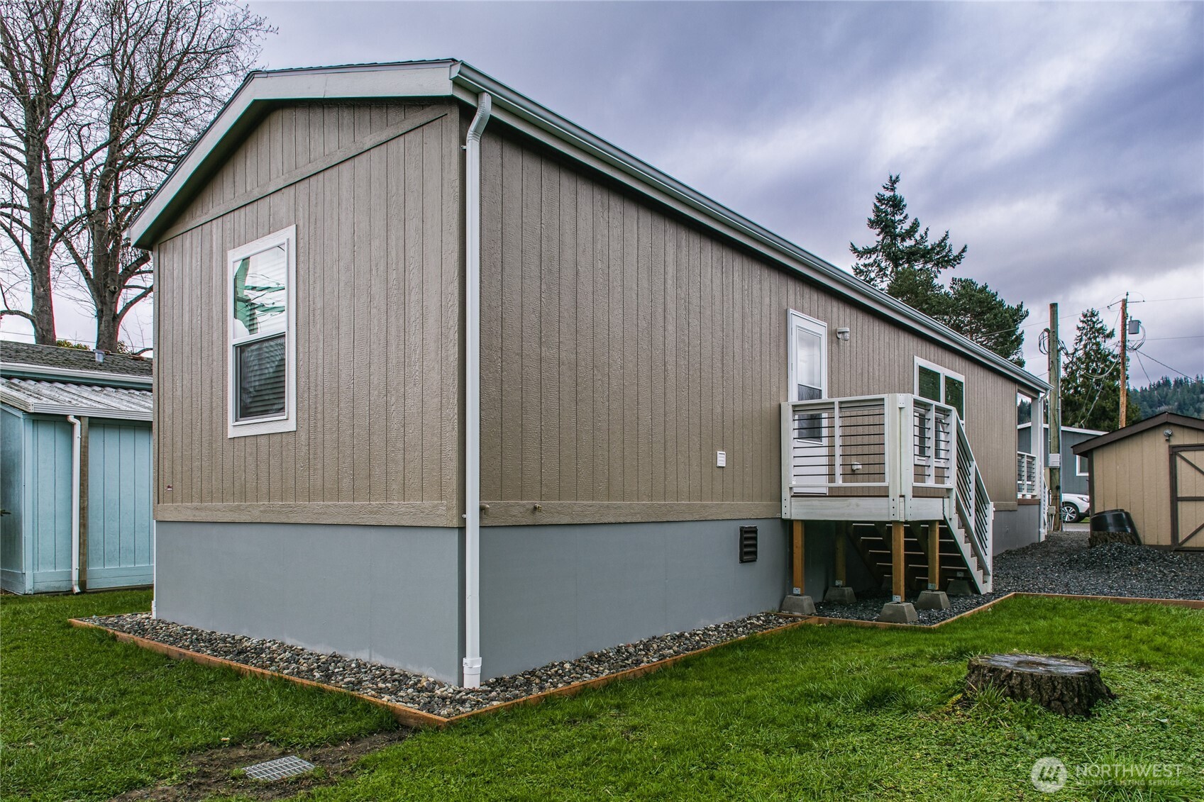 2400 DONOVAN Avenue #4, Bellingham, WA 98225