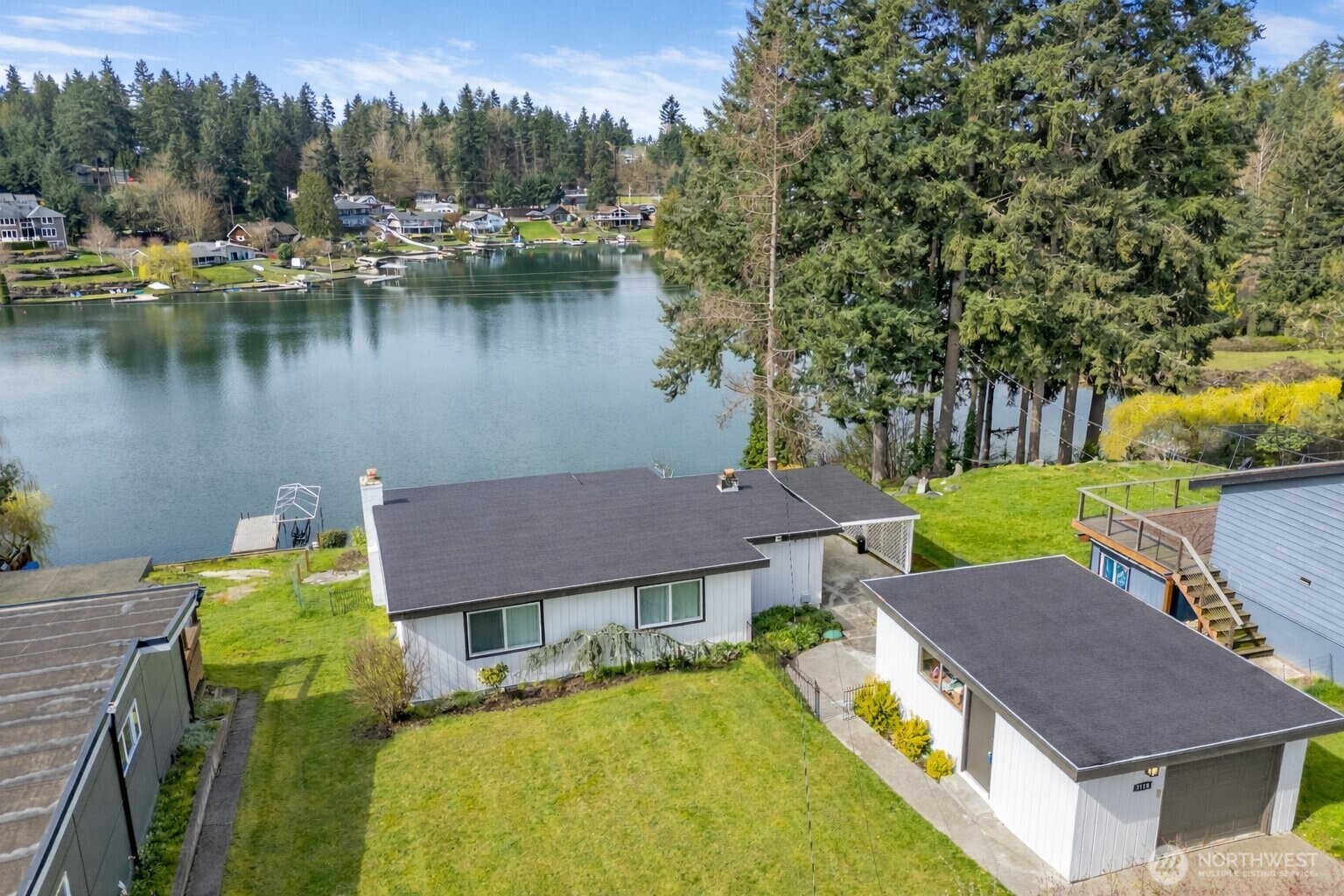 3118 Deer Island Drive E, Lake Tapps, WA 98391-9491