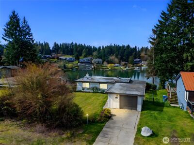 3118 Deer Island Drive E, Lake Tapps, WA 98391-9491 - Photo 2