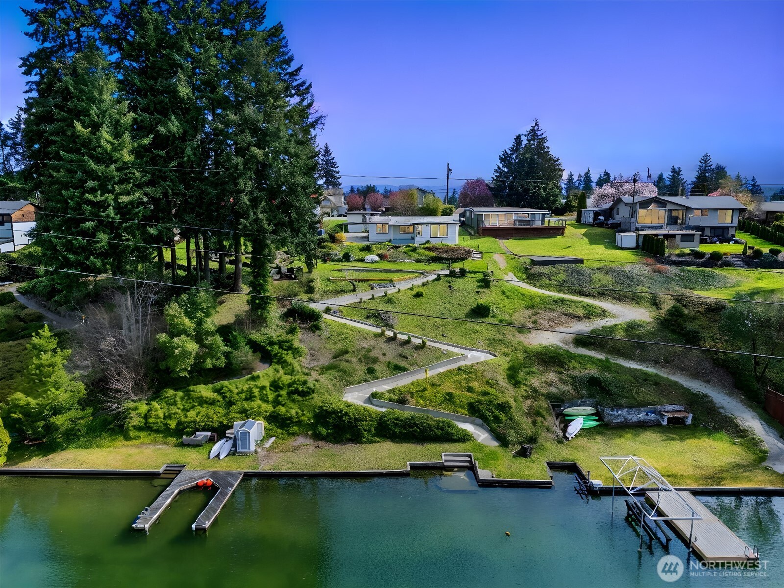 3118 Deer Island Drive E, Lake Tapps, WA 98391-9491
