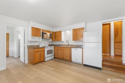 3118 Deer Island Drive E, Lake Tapps, WA 98391-9491 - Photo 7