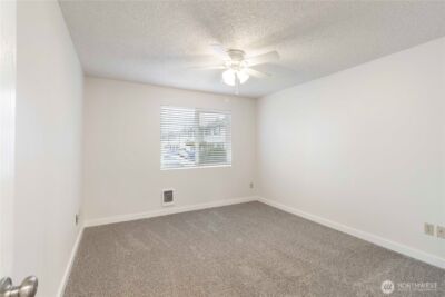 3842 D Place SE, Auburn, WA 98002 - Photo 9
