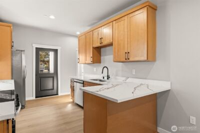 315 317,319 118th Street S #3, Tacoma, WA 98444 - Photo 10