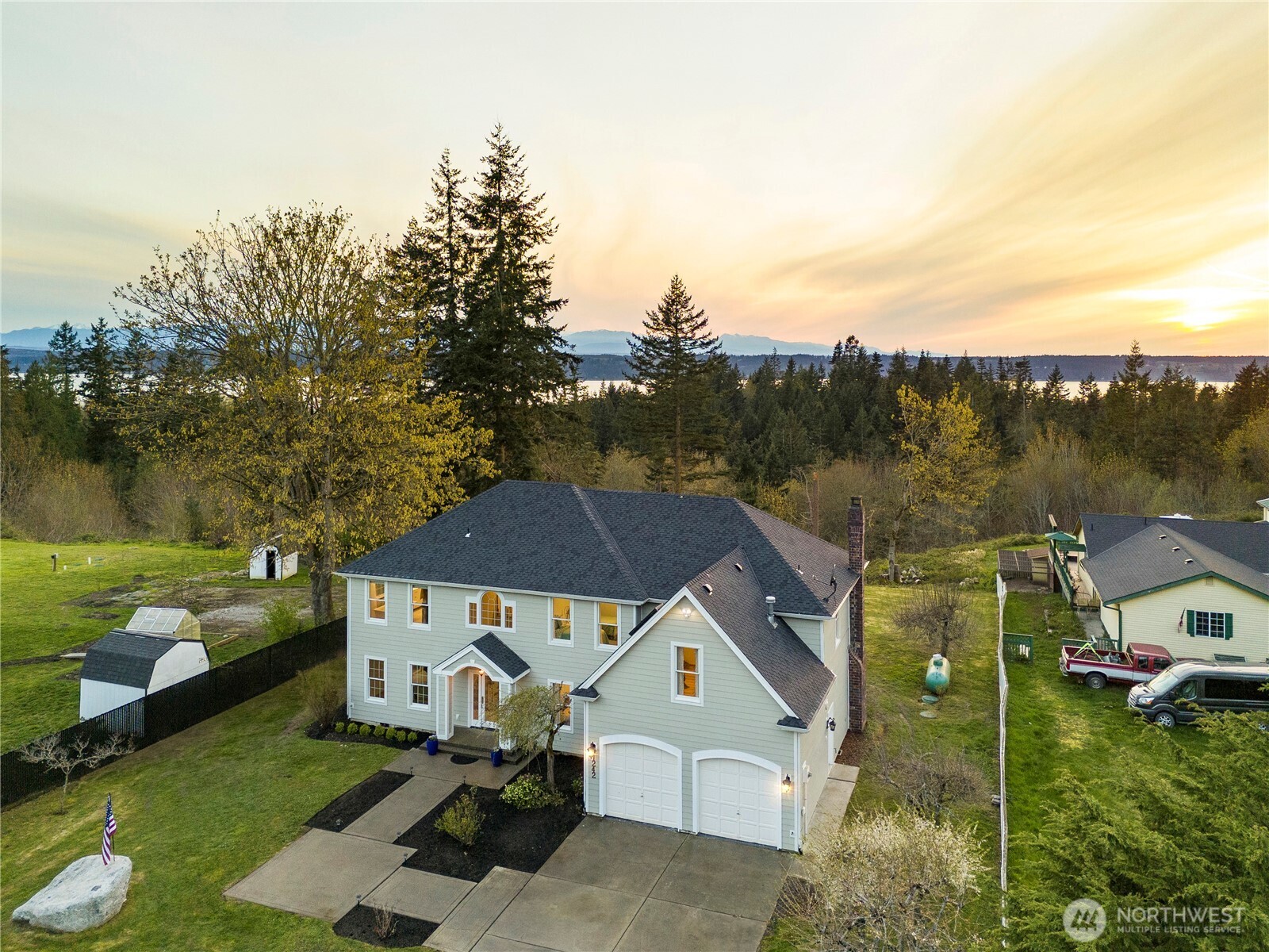 1242 Youngwood Road , Camano Island, WA 98282