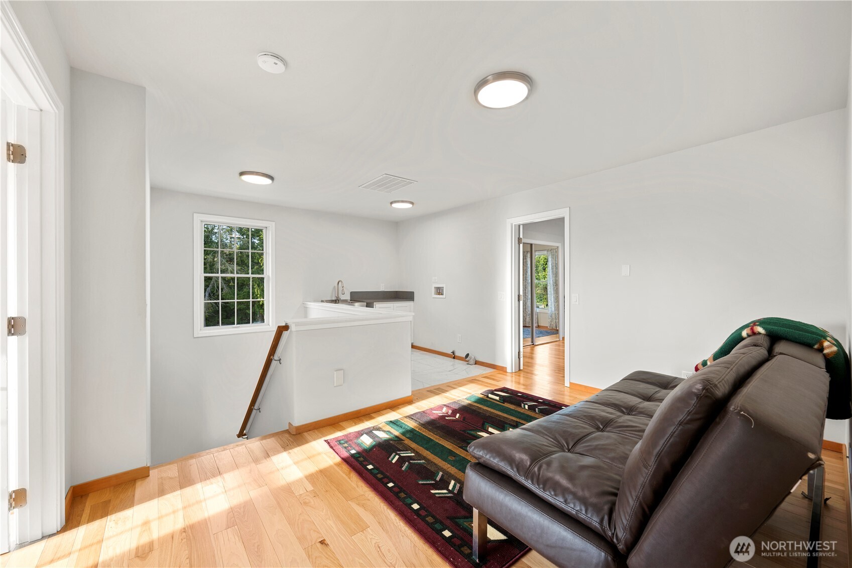 1242 Youngwood Road , Camano Island, WA 98282