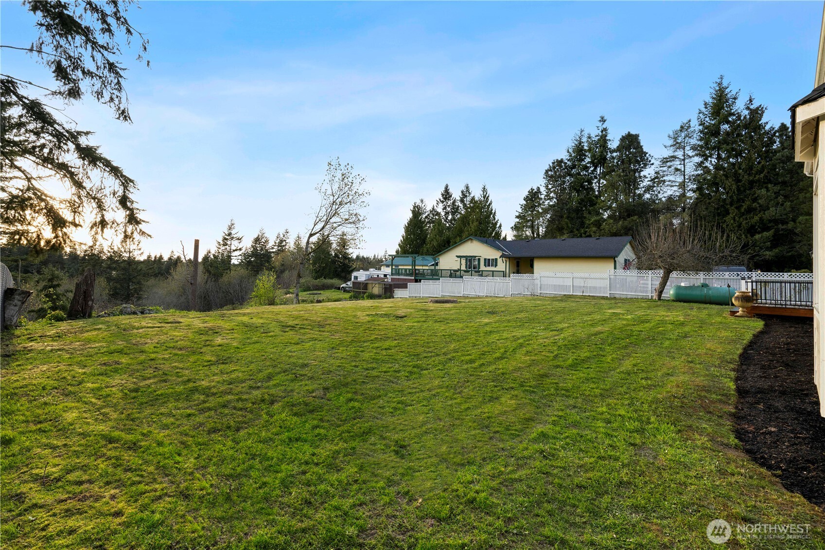 1242 Youngwood Road , Camano Island, WA 98282