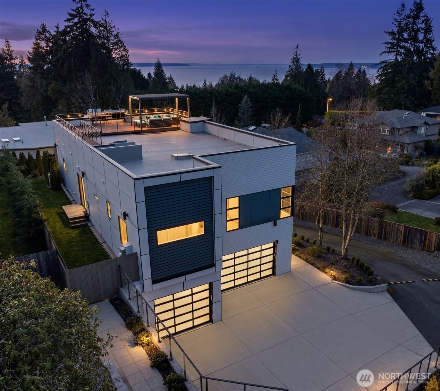 18111 84th Avenue W, Edmonds, WA 98026-5717