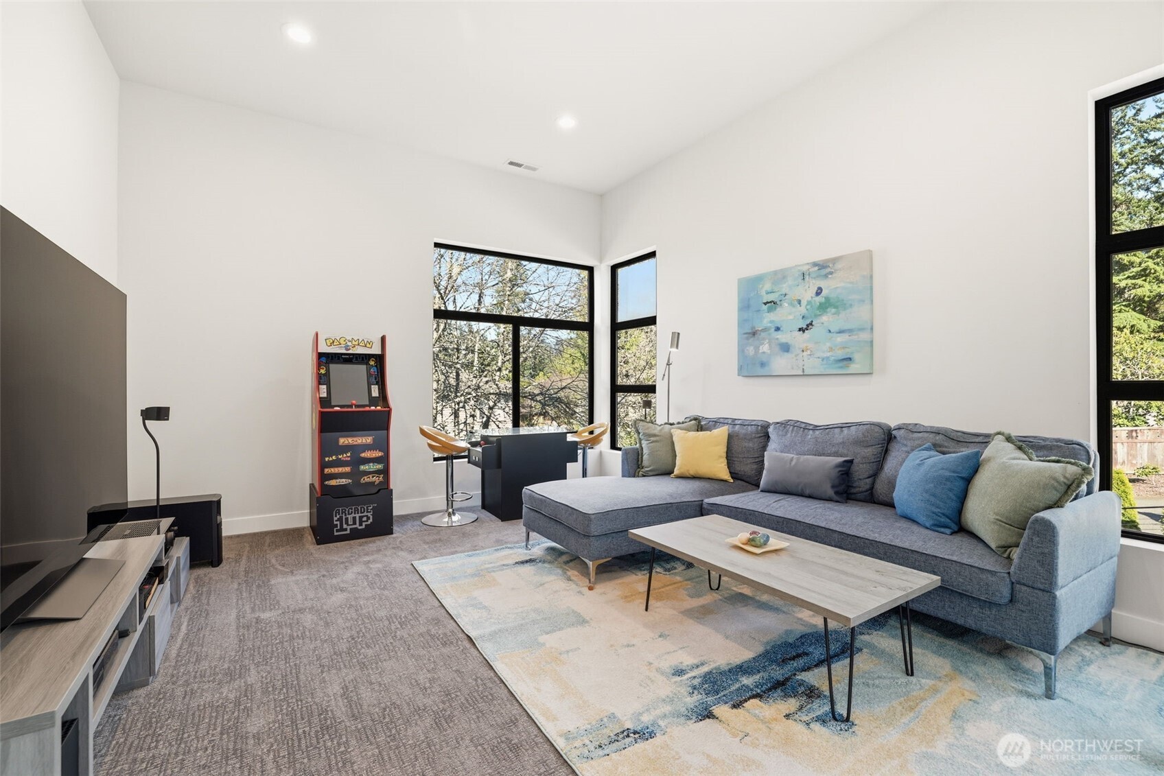 18111 84th Avenue W, Edmonds, WA 98026-5717