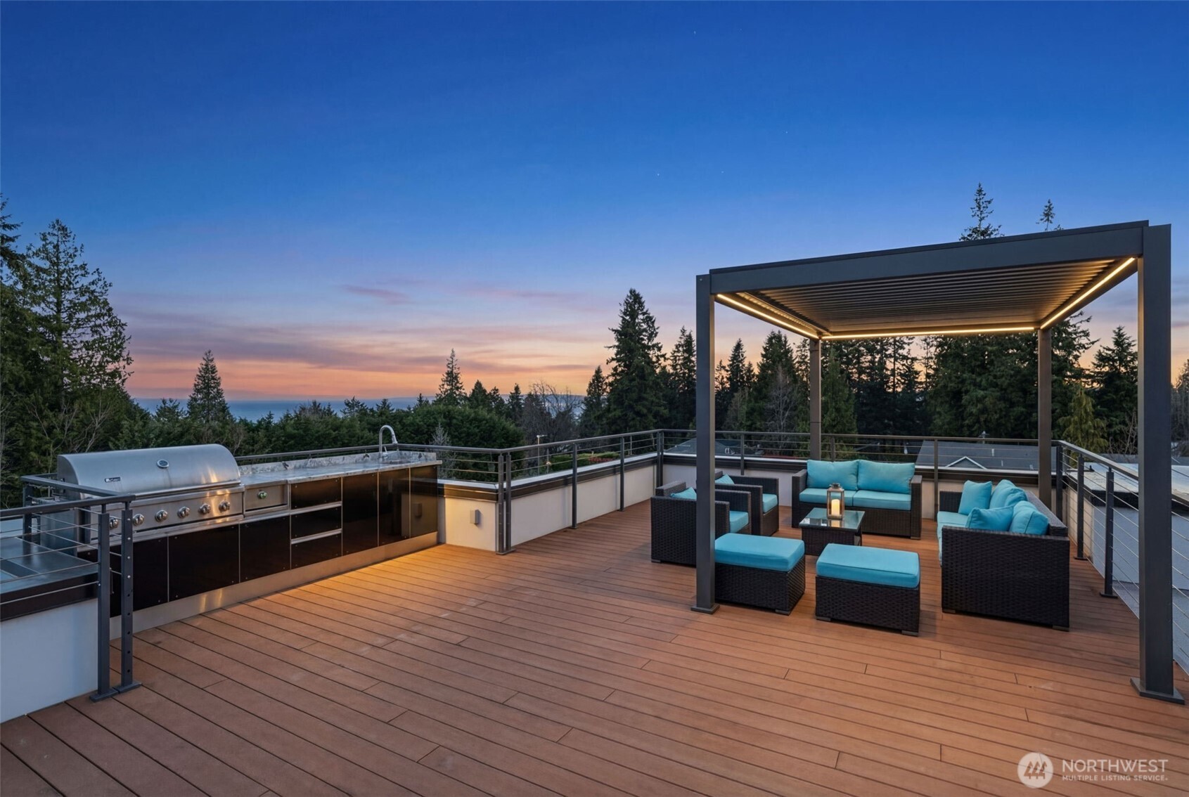 18111 84th Avenue W, Edmonds, WA 98026-5717