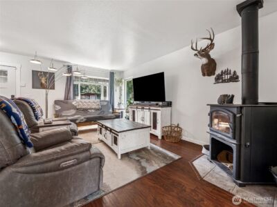 40407 Mountain Highway E , Eatonville, WA 98328 - Photo 12