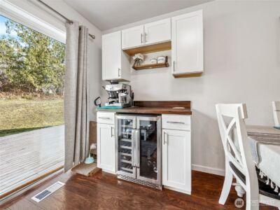 40407 Mountain Highway E , Eatonville, WA 98328 - Photo 18