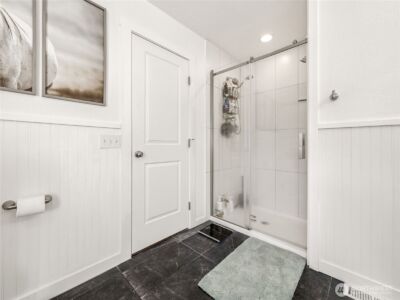 40407 Mountain Highway E , Eatonville, WA 98328 - Photo 23