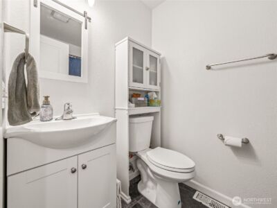 40407 Mountain Highway E , Eatonville, WA 98328 - Photo 27