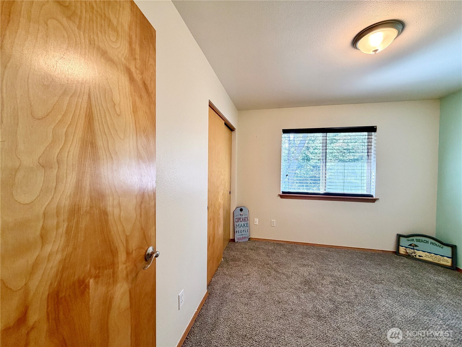 341 Ponderosa Loop NE, Ocean Shores, WA 98569