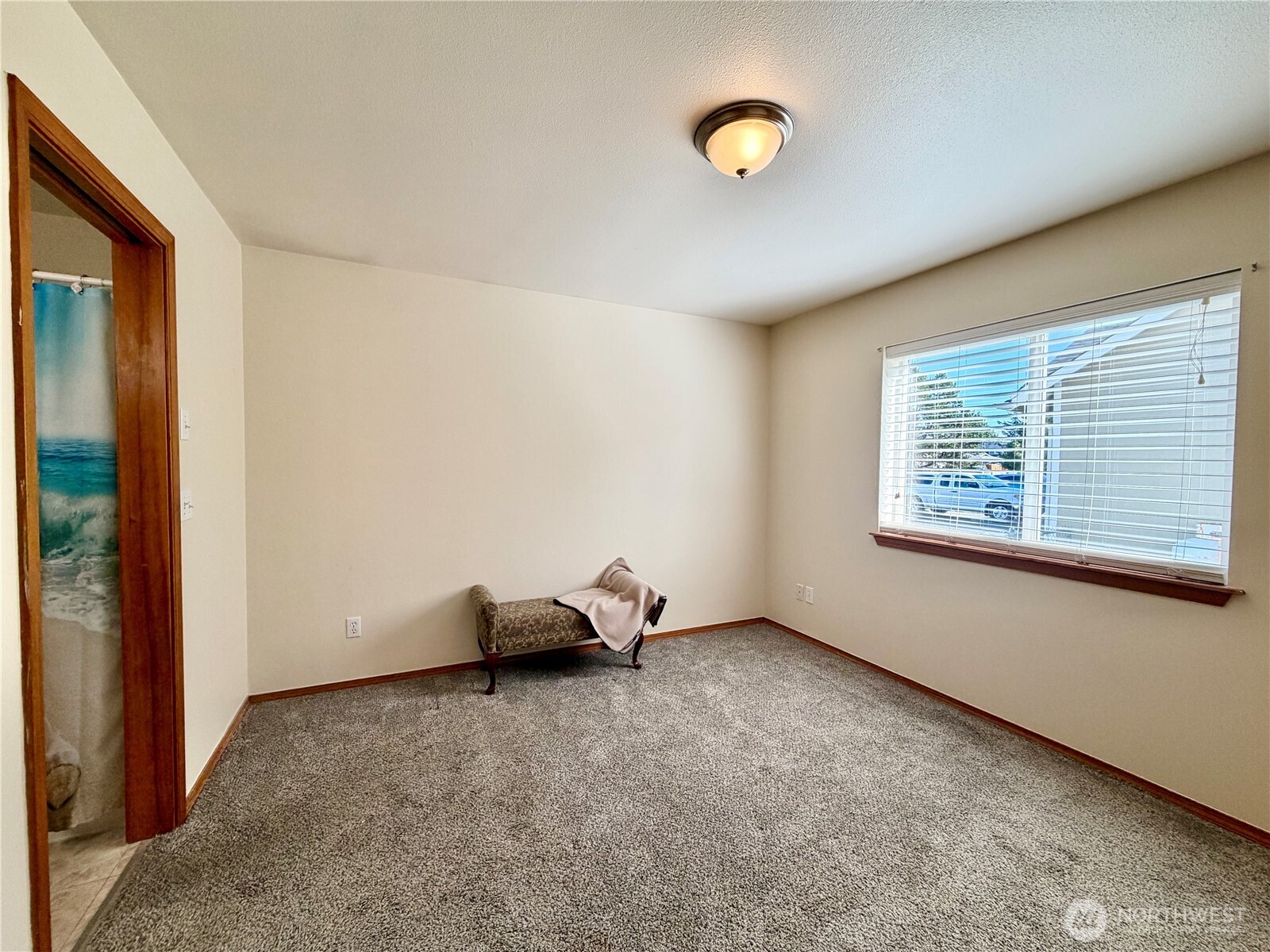 341 Ponderosa Loop NE, Ocean Shores, WA 98569