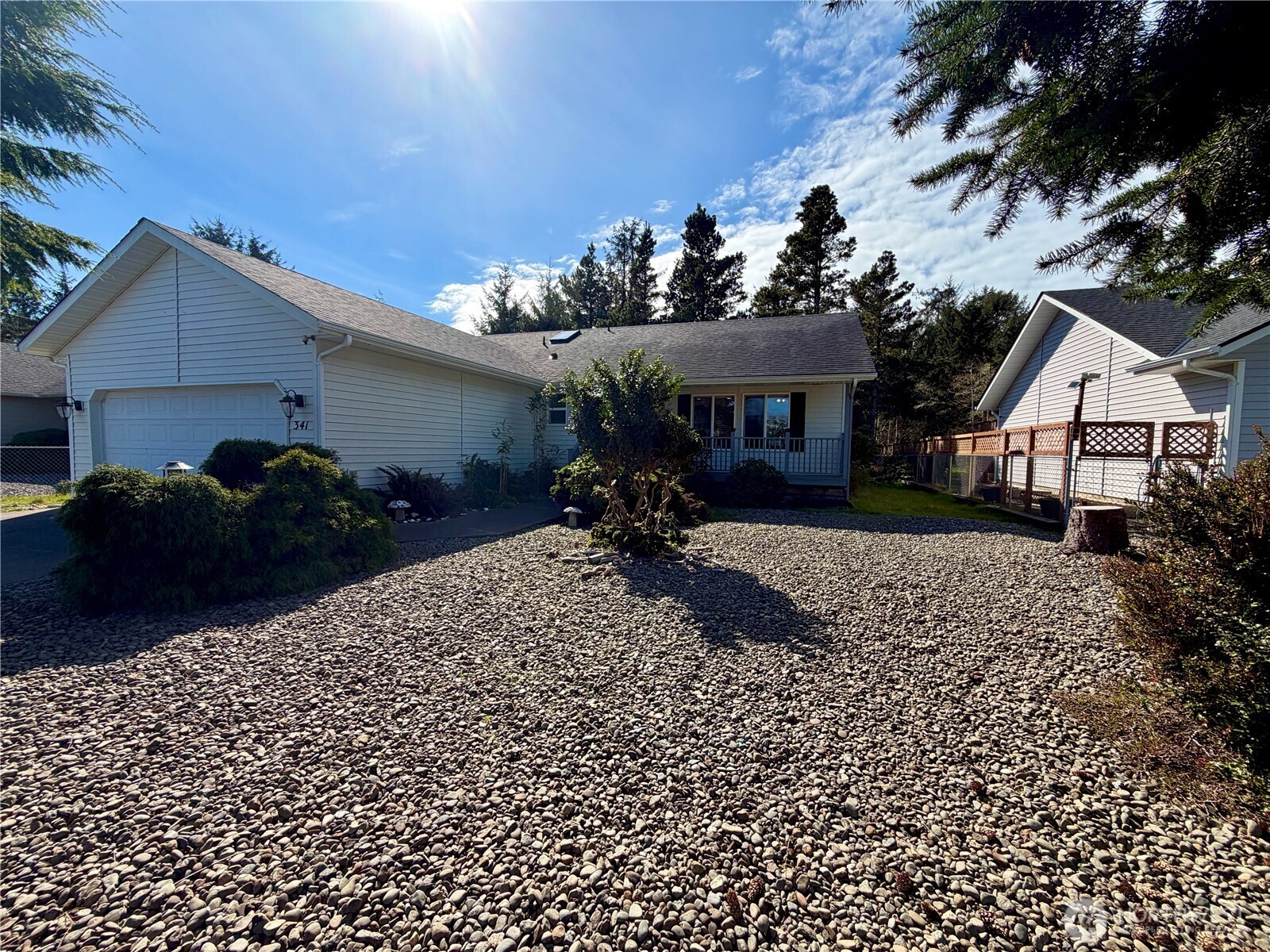 341 Ponderosa Loop NE, Ocean Shores, WA 98569