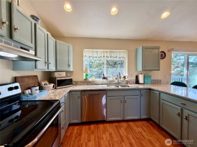 341 Ponderosa Loop NE, Ocean Shores, WA 98569 - Photo 5