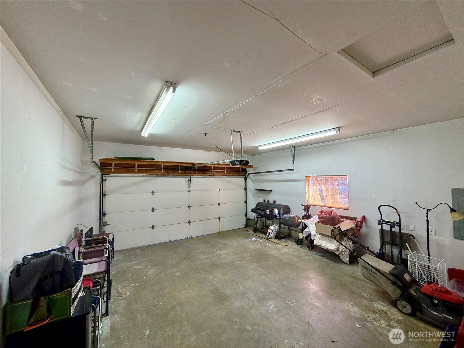 341 Ponderosa Loop NE, Ocean Shores, WA 98569