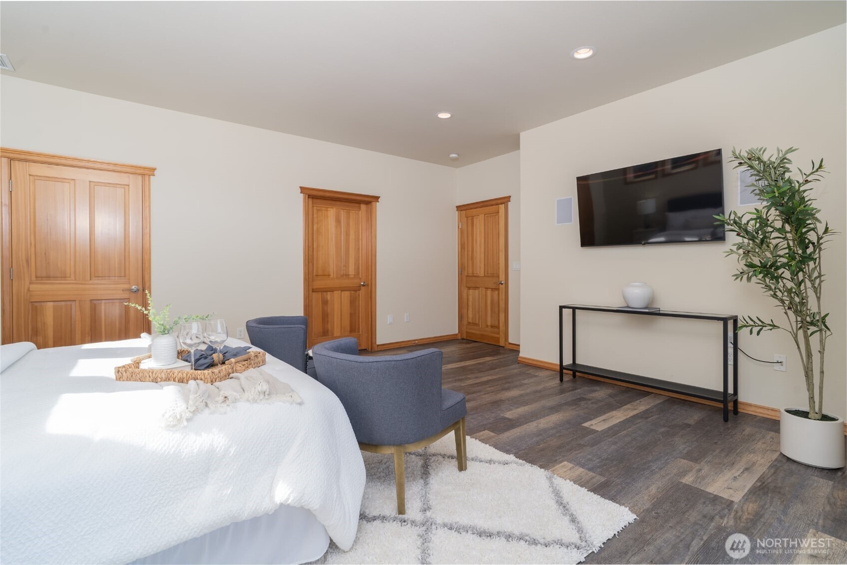 3534 Gravelly Beach Loop NW, Olympia, WA 98502