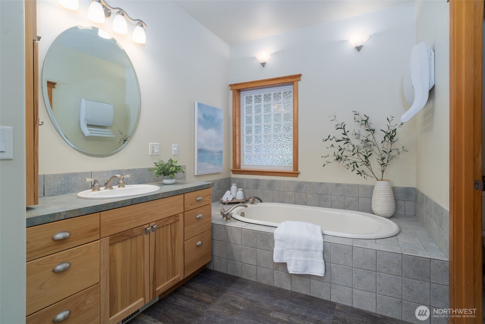 3534 Gravelly Beach Loop NW, Olympia, WA 98502