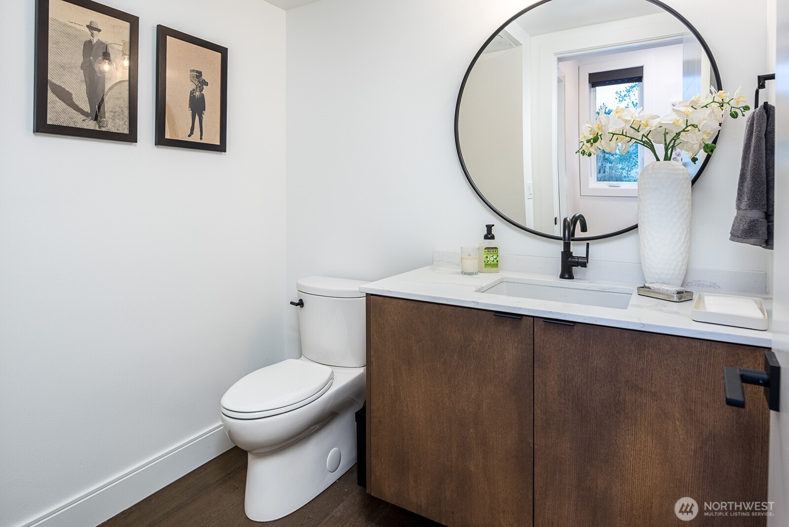 125 100th Avenue NE #155, Bellevue, WA 98004