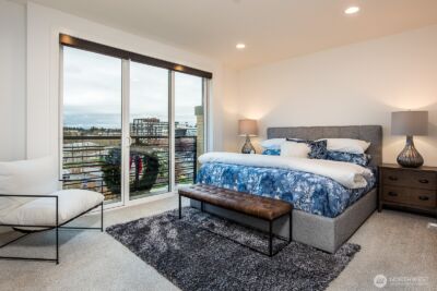125 100th Avenue NE #155, Bellevue, WA 98004 - Photo 14