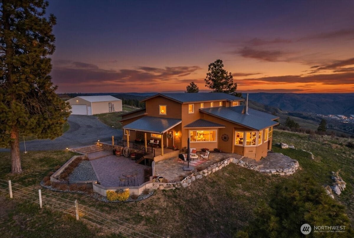 95 Horizon Lane , Chelan, WA 98816