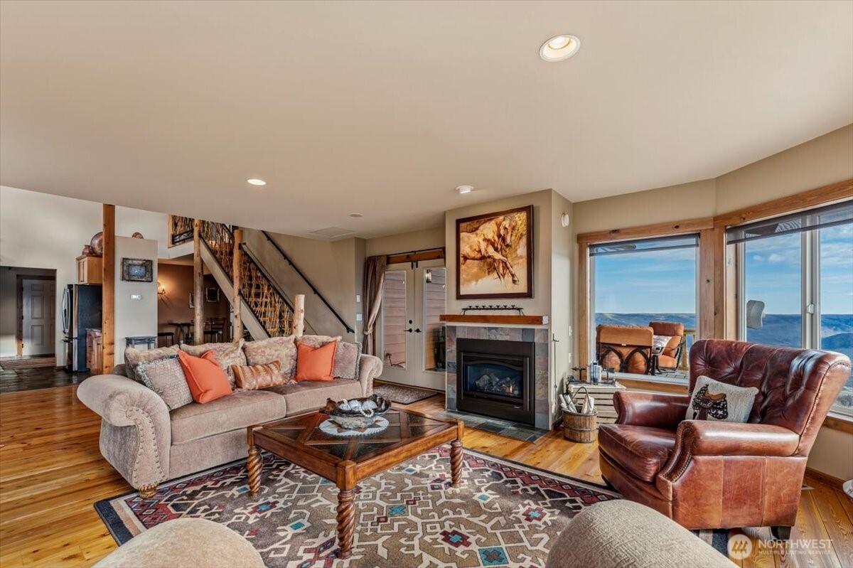 95 Horizon Lane , Chelan, WA 98816