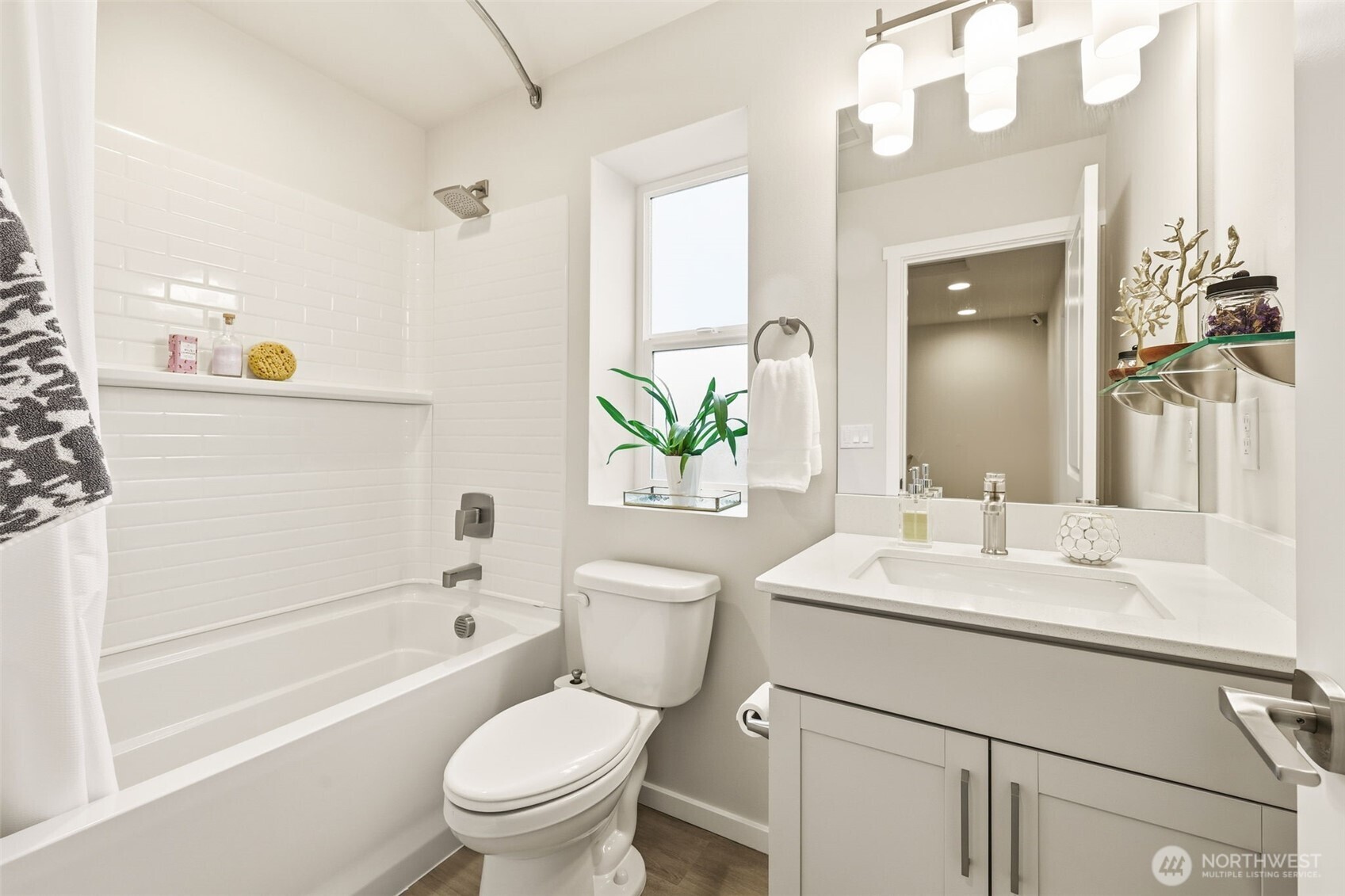 3702 W Mukilteo Boulevard #A, Everett, WA 98203