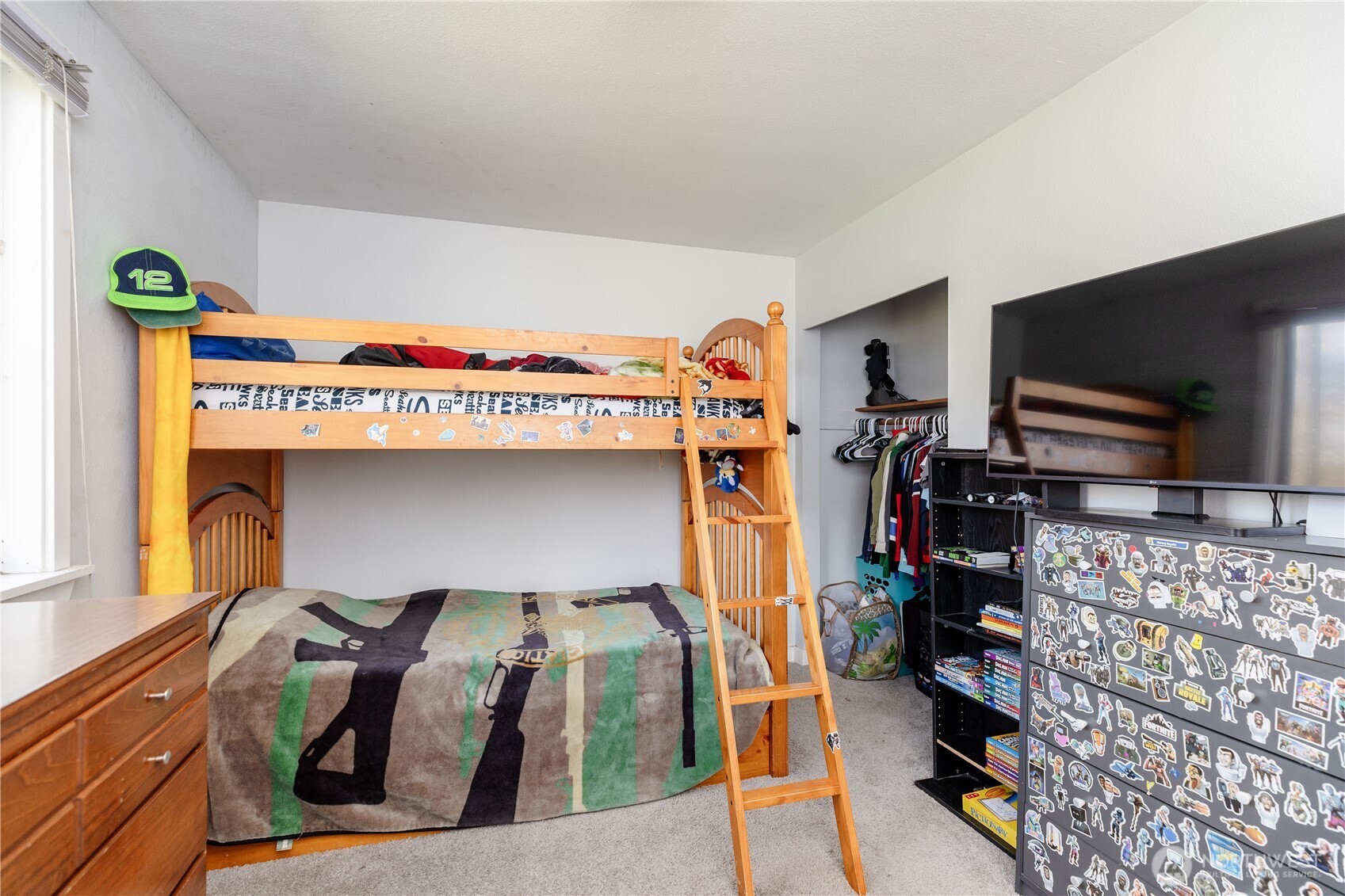 158 136th St E , Tacoma, WA 98445