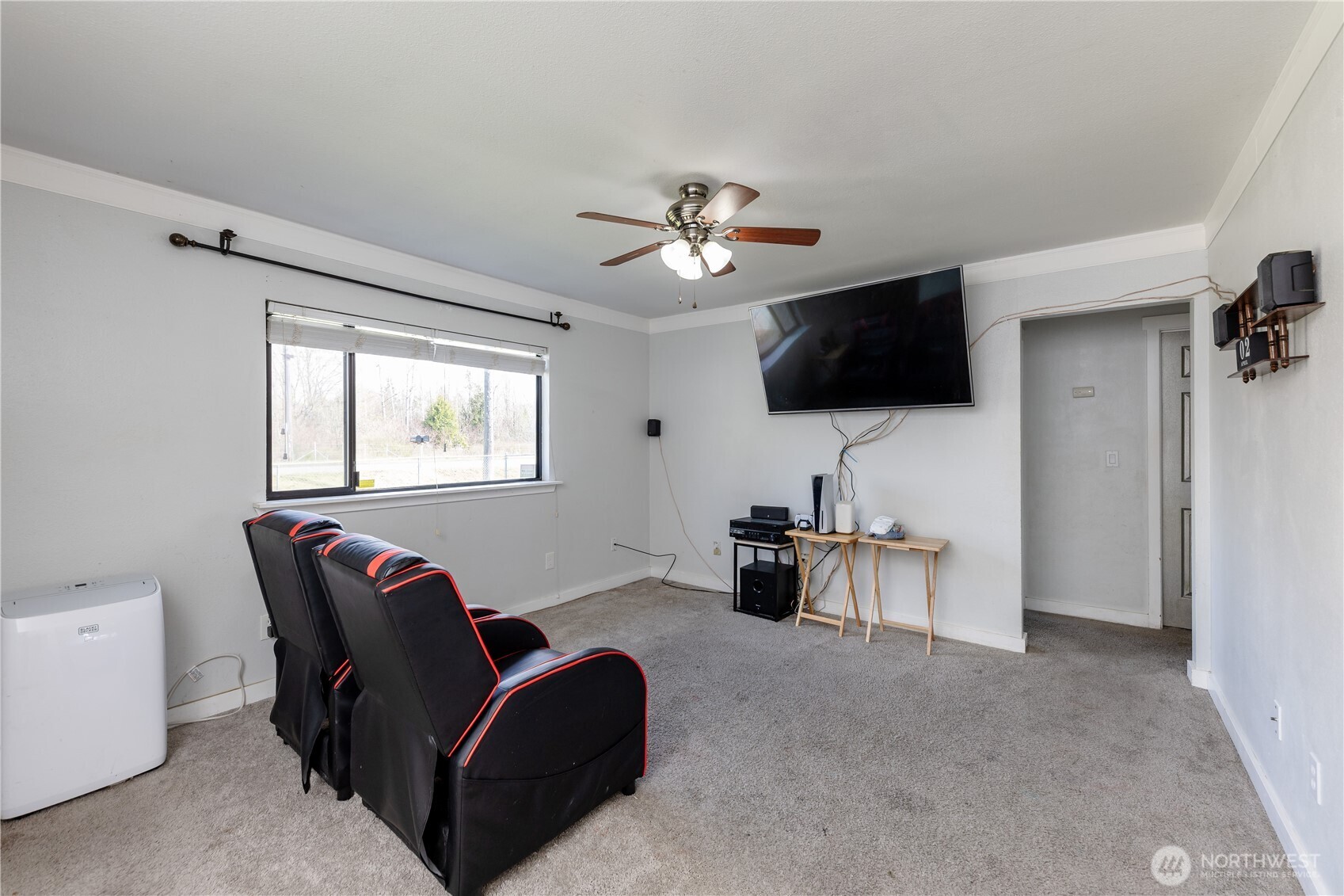 158 136th St E , Tacoma, WA 98445