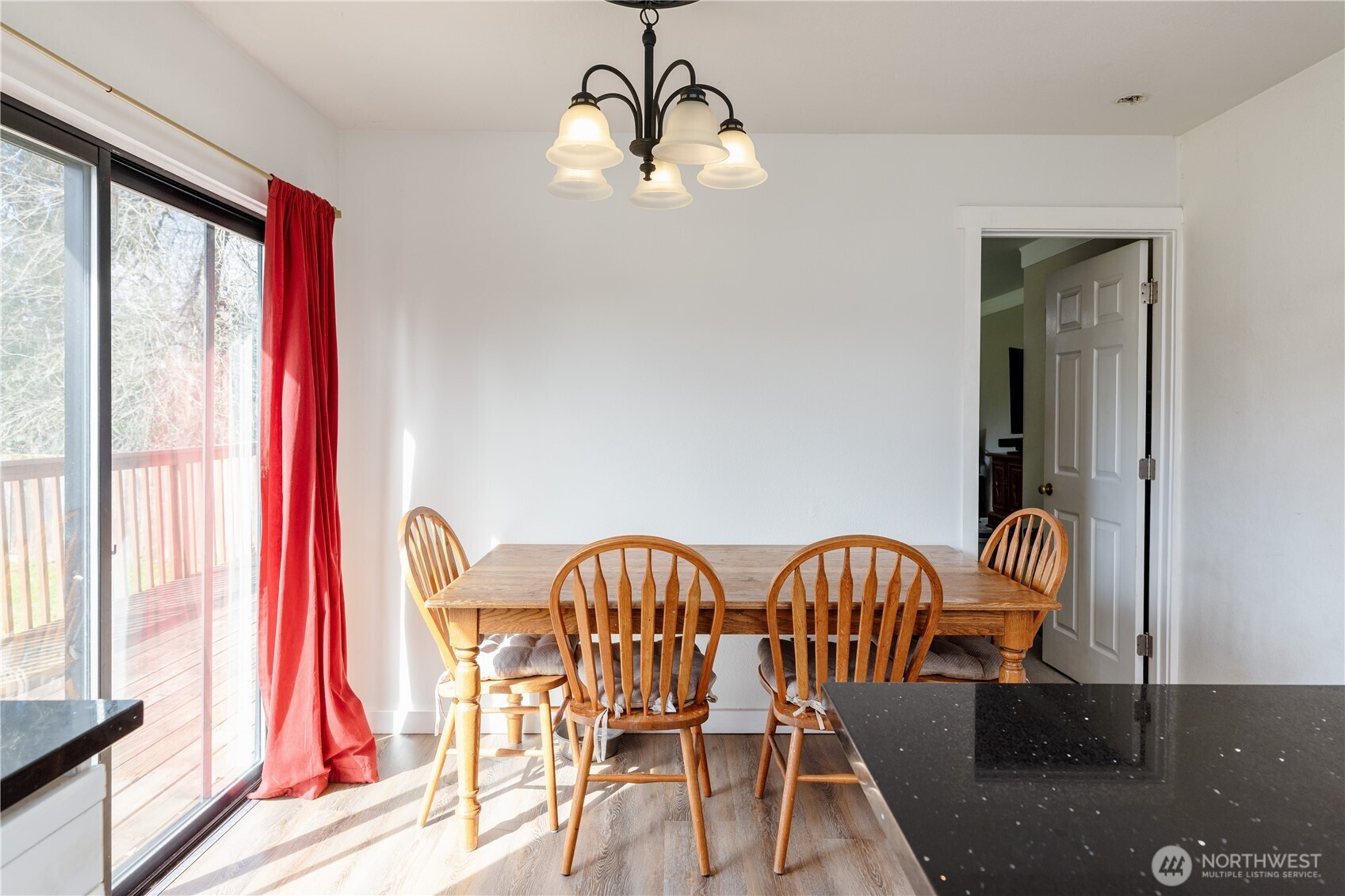 158 136th St E , Tacoma, WA 98445