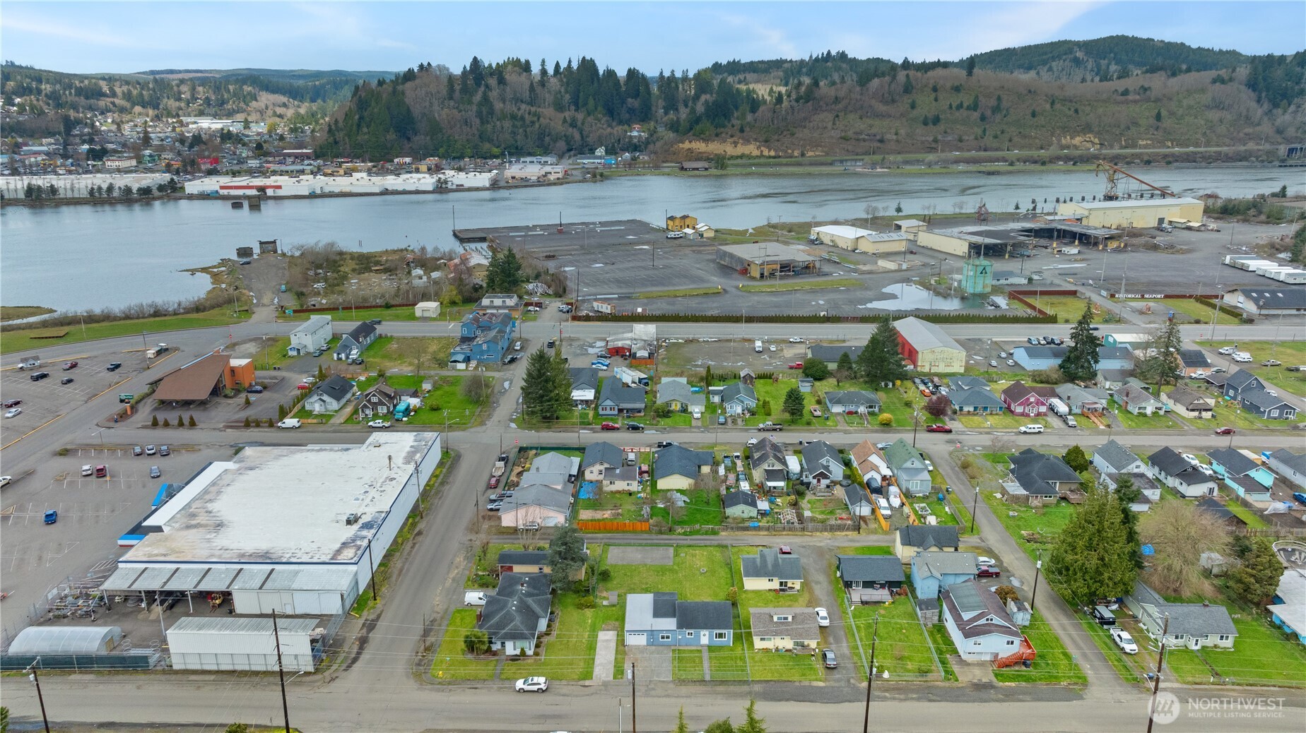 608 W Scott Street , Aberdeen, WA 98520