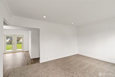 608 W Scott Street , Aberdeen, WA 98520 - Photo 3